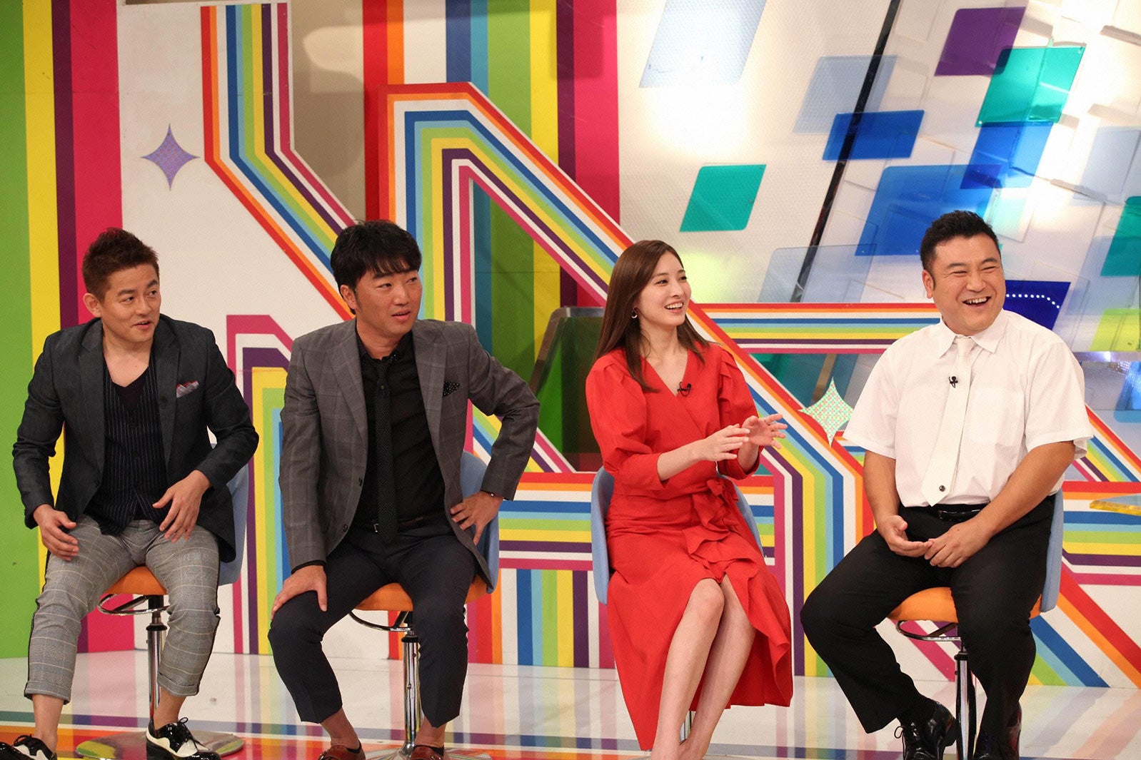 井戸田潤、小沢一敬、大石絵理、山崎弘也（C）フジテレビ