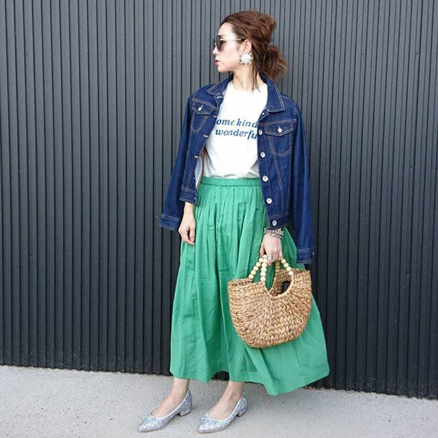 この夏こそ カラーボトムスデビュー しよう 初心者におすすめのカラーボトムス4選 モデルプレス