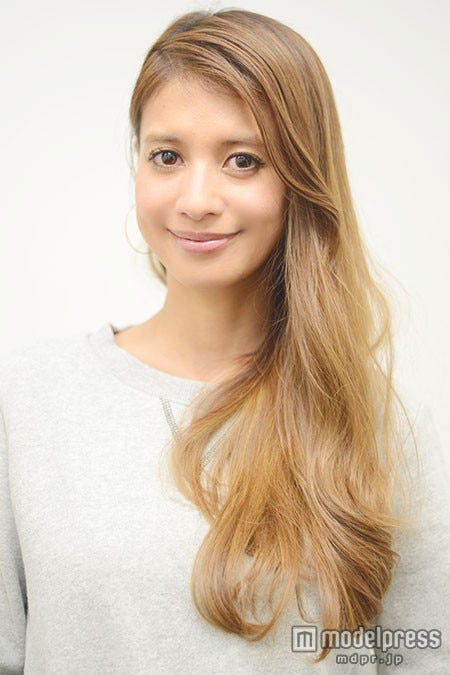 吉川ひなの