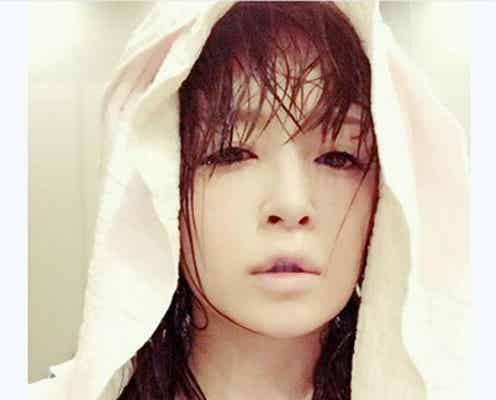 浜崎あゆみ、“びしょ濡れ姿”公開で反響「キレイすぎる」「色っぽい」