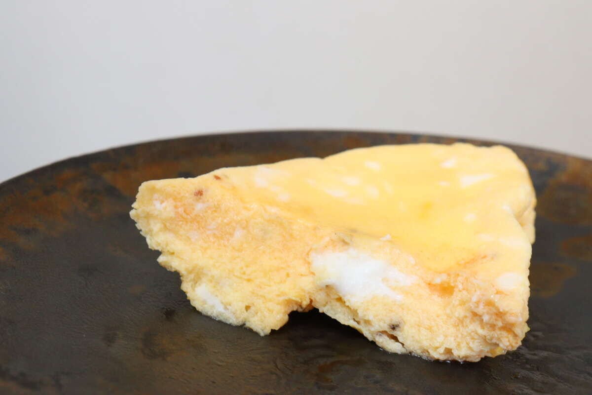 レンジで簡単！オムレツ　完成形の断面図