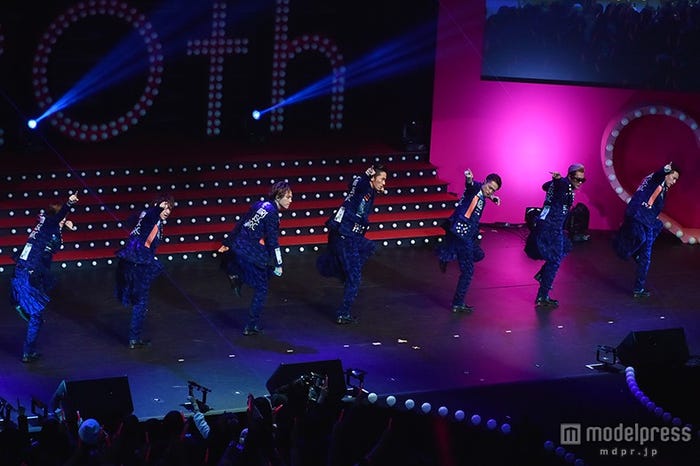 木村拓哉 Akb48 Aikoも挑戦 三代目jsb ランニングマン を全力で真似したい モデルプレス 木村拓哉 Akb48 Aikoも挑戦 三代目jsb ランニングマン を全力で真似したい モデルプレス