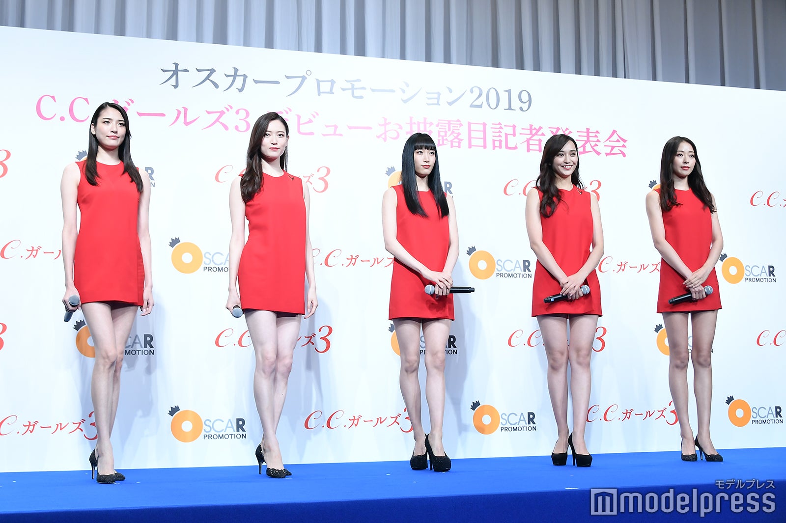 C.C.ガールズ3（左から）河合ひかる、豊田百佳、花岡なつみ、鈴木佳奈、中川知香（C）モデルプレス