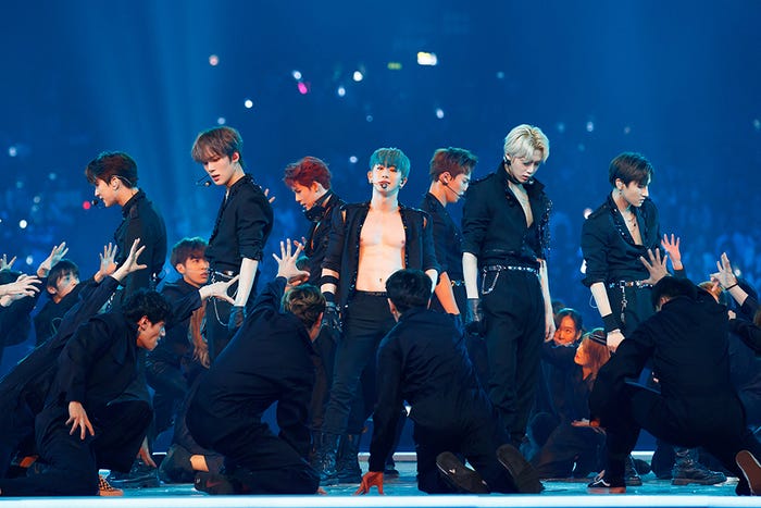 MONSTA X(C)CJ ENM Co.,Ltd,All Rights Reserved