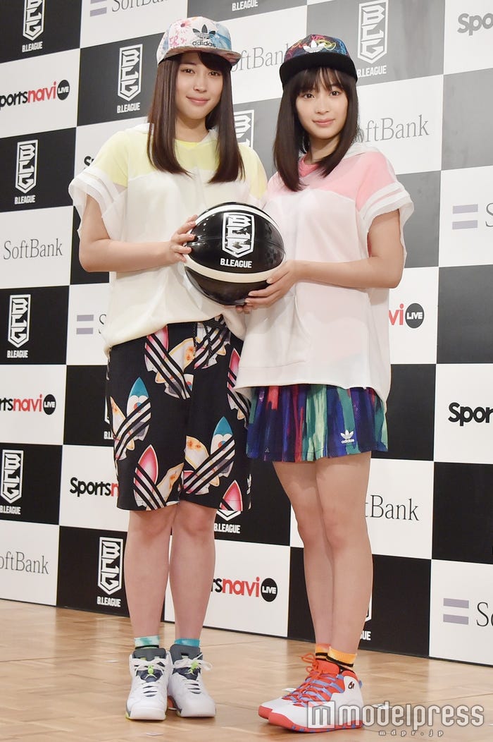 (左から)広瀬アリス、広瀬すず(C)モデルプレス