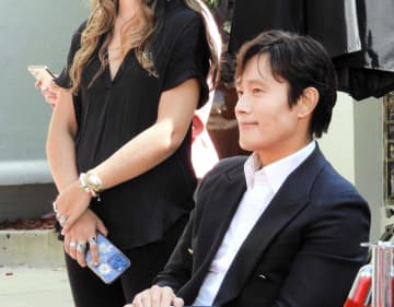 イ・ビョンホン出演 観客動員数900万人超えの大ヒット映画が3部作で再び制作決定 現地で報道