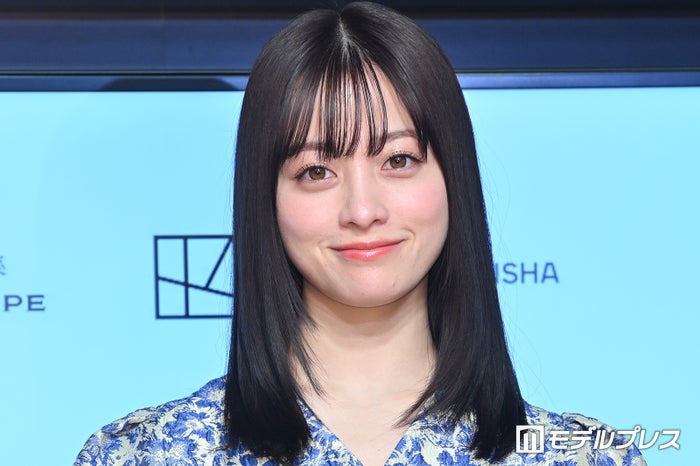 橋本環奈“本人登場2ショット”に反響「女神いた」「可愛すぎる」