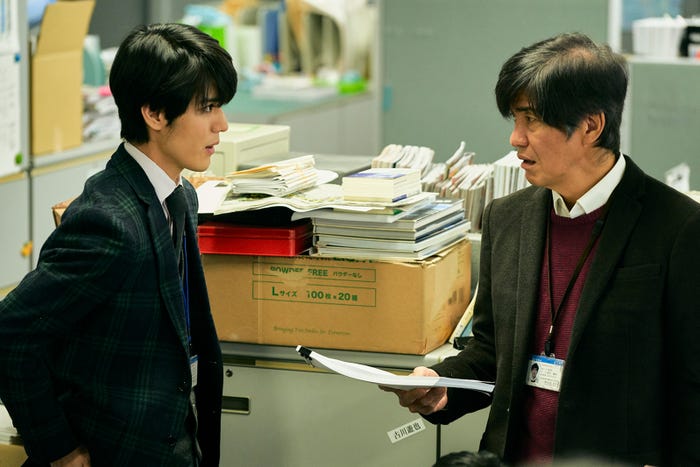 寬一郎、佐藤浩市(C)2019「一度も撃ってません」フィルムパートナーズ