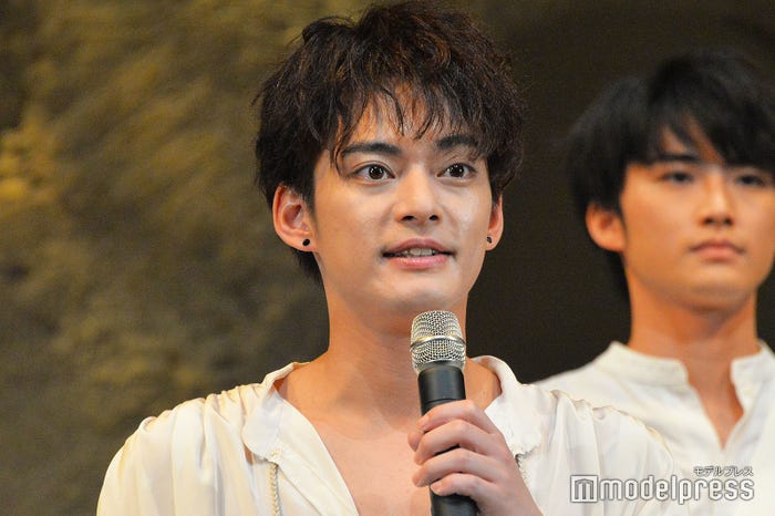 共演者に褒められ照れた様子も見せていた中山優馬 (C)モデルプレス