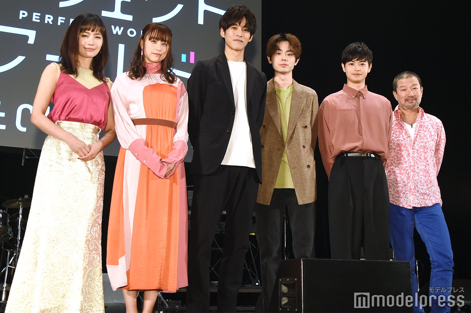 （左から）中村ゆり、山本美月、松坂桃李、菅田将暉、瀬戸康史、木村祐一 （C）モデルプレス