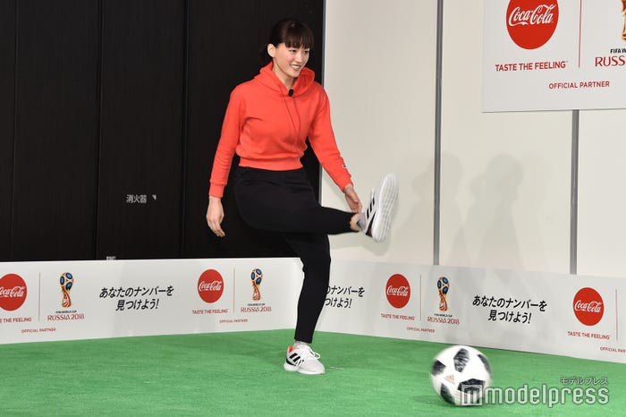 綾瀬はるか(C)モデルプレス