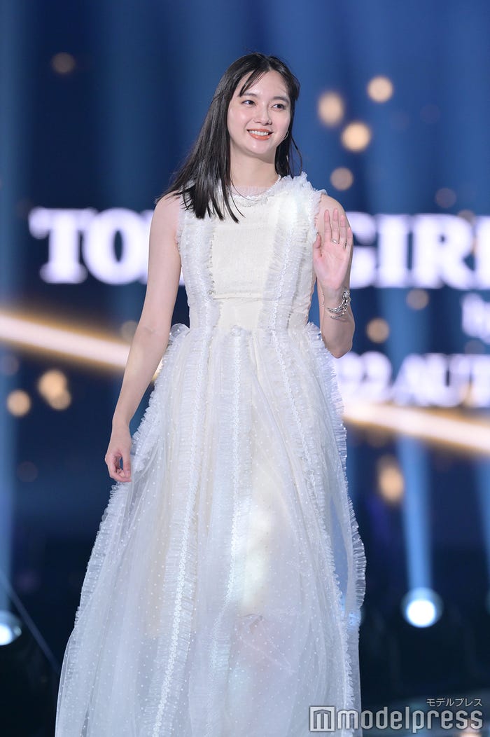 新川優愛(C)モデルプレス