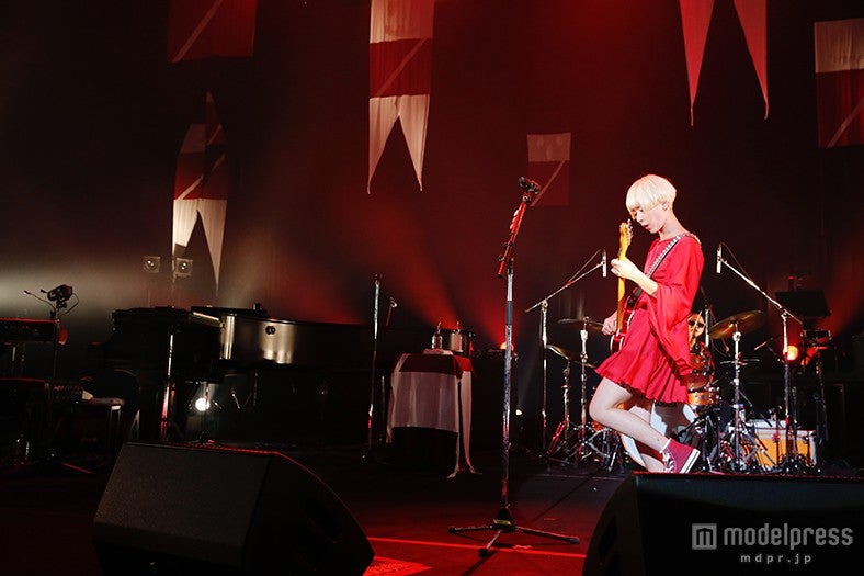 木村カエラ／撮影：川田洋司＆小境勝巳