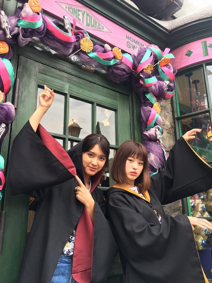 松本愛、やのあんな(写真提供:MBS)