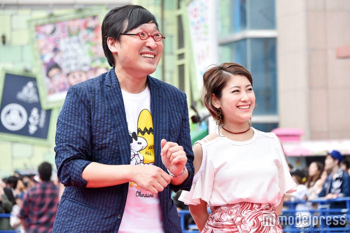 山里亮太&IMALU(C)モデルプレス