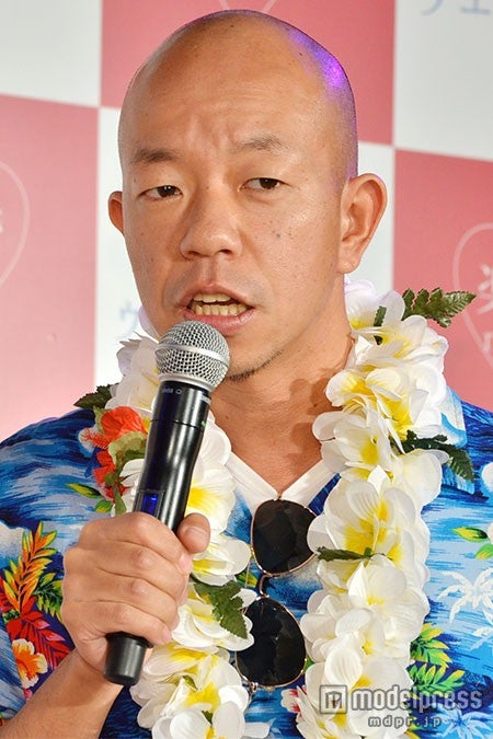 バイきんぐ小峠英二 坂口杏里との ベッド写真 について語る モデルプレス バイきんぐ小峠英二 坂口杏里との ベッド写真 について語る モデルプレス
