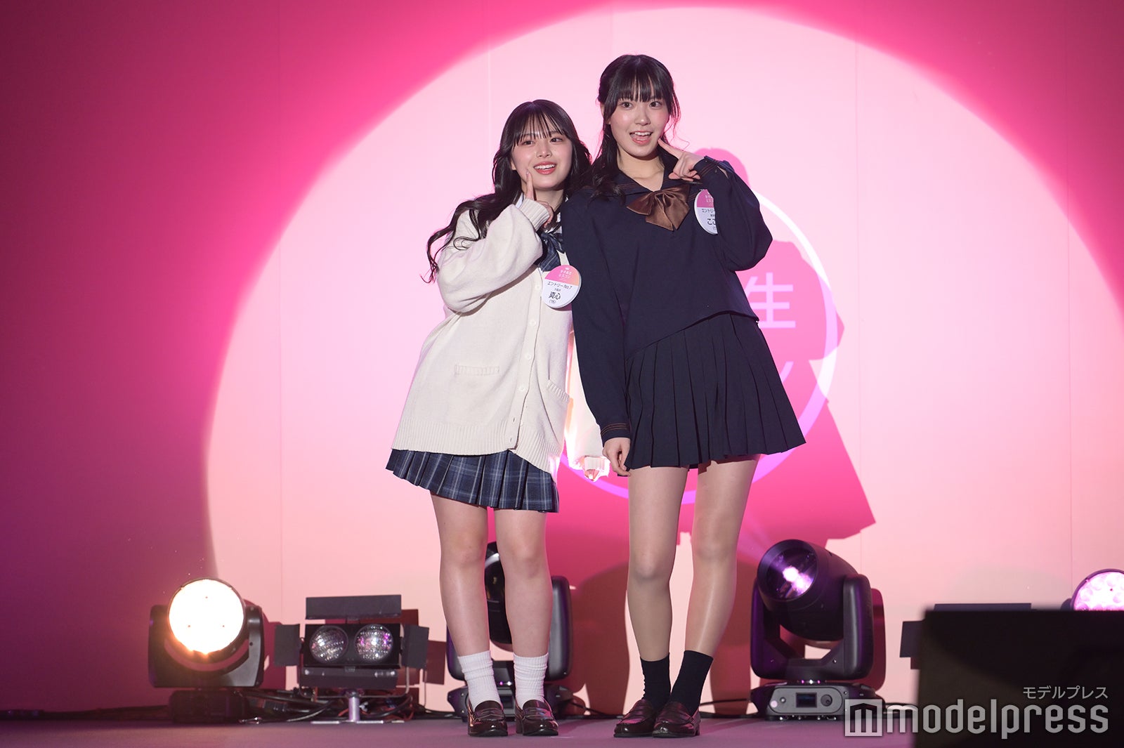 真心さん、ここなさん（C）モデルプレス