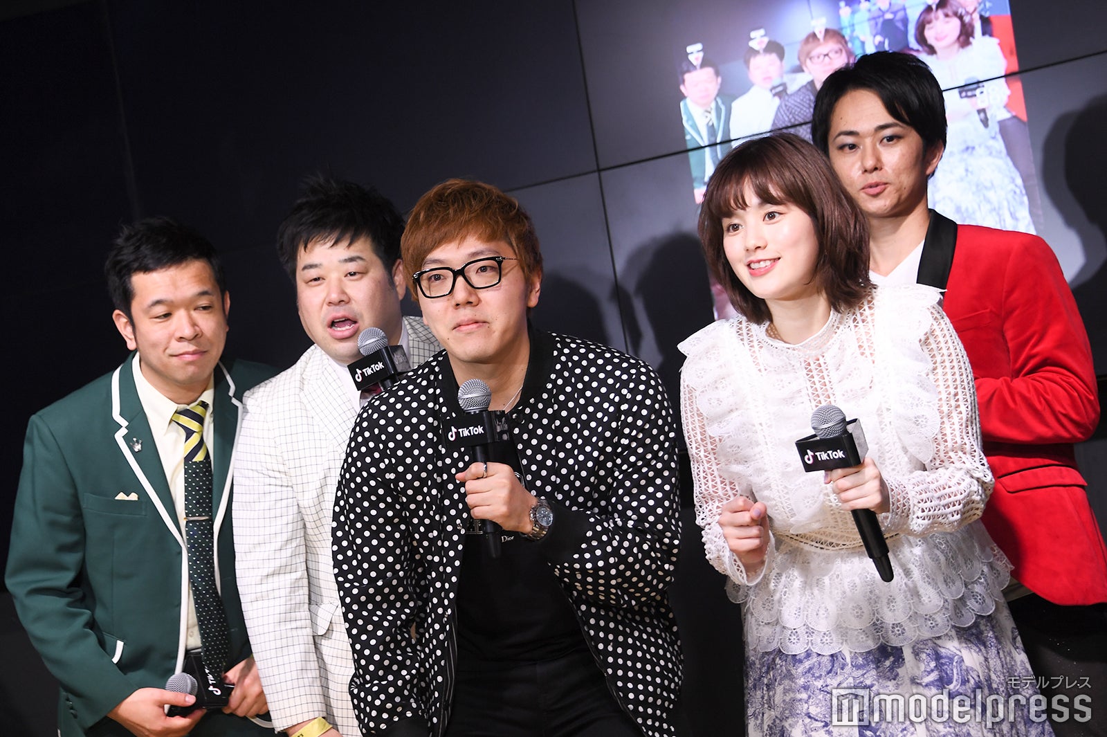 撮影スタート時／プラスマイナス、HIKAKIN、筧美和子、西村ヒロチョ （C）モデルプレス