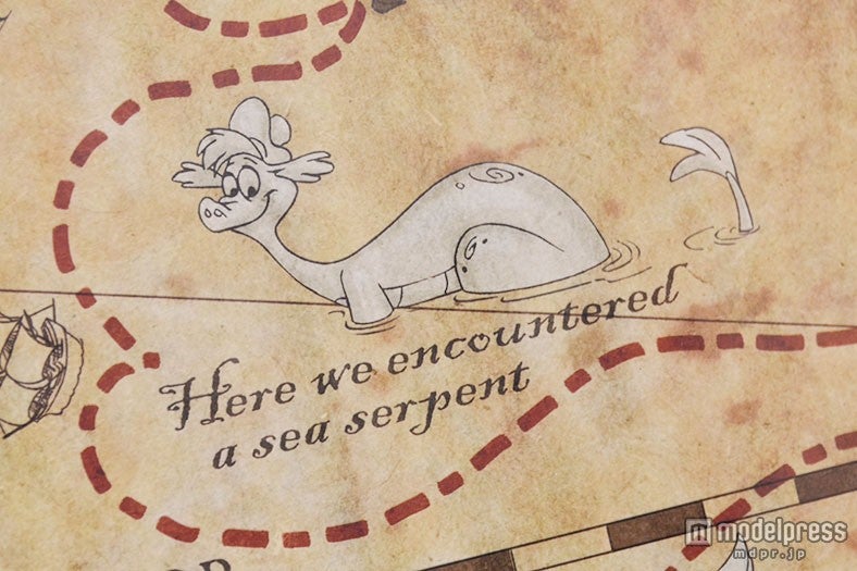 3種類の客室共通／ミッキー達の航海の軌跡が描かれた海図