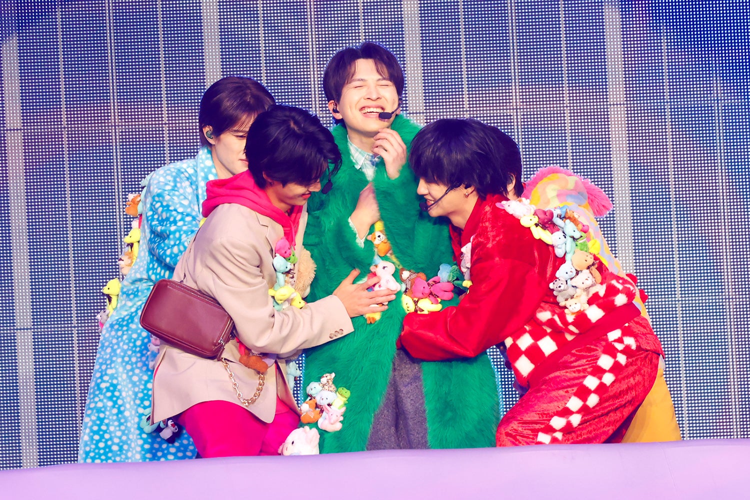 M!LK（撮影：笹森健一、小坂茂雄、高橋まりな）