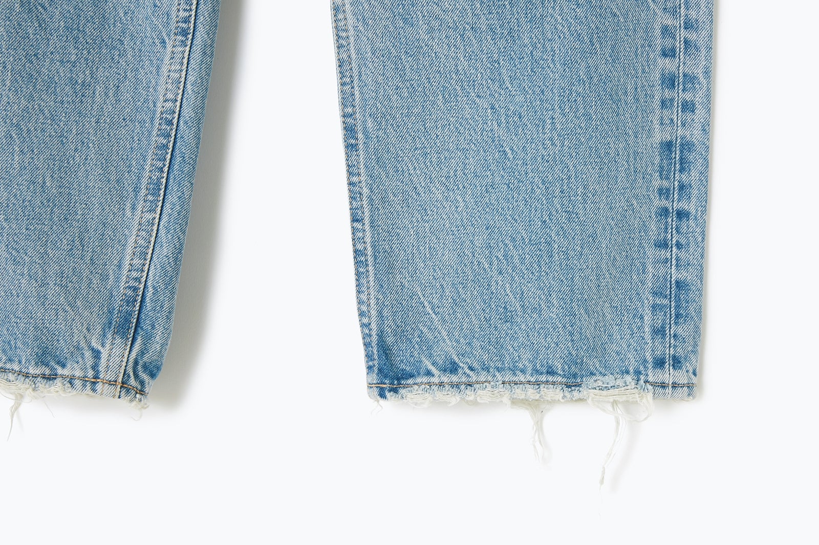 一つひとつ細部にまでこだわり縫製