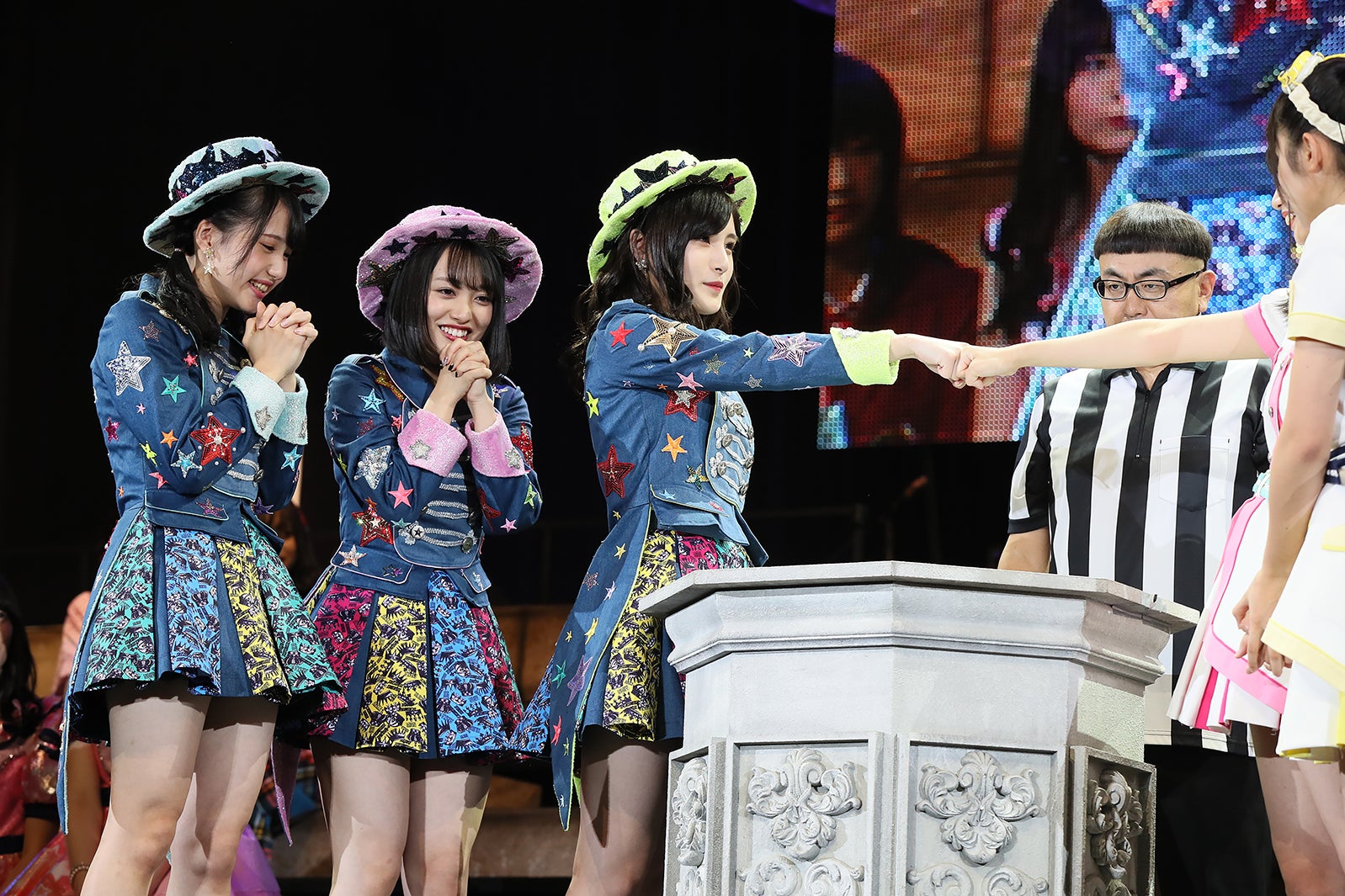 「AKB48グループ 第2回ユニットじゃんけん大会～空気を読むな、心を読め！～」（C）AKS