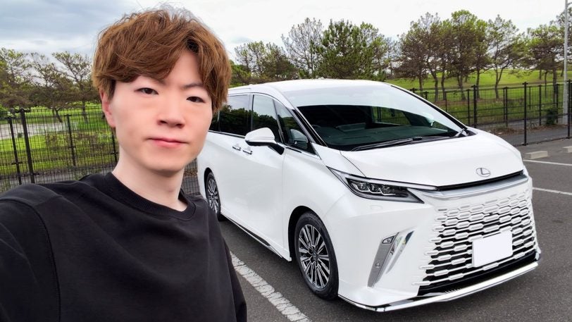 セイキン、半年乗ったレクサスLMに「これ、邪魔なんだよ」