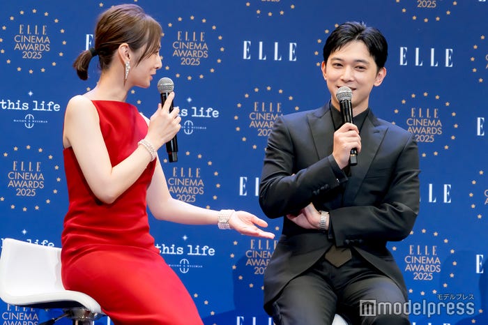 北川景子、吉沢亮(C)モデルプレス