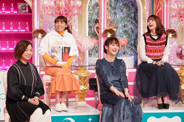 大久保佳代子、若槻千夏、相田翔子、久代萌美(C)日本テレビ