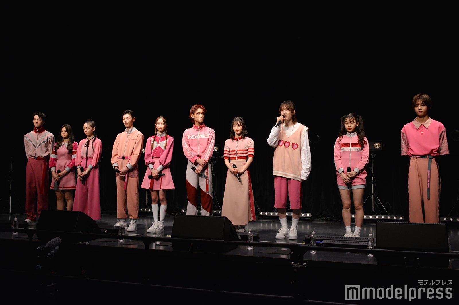 ONE LOVE ONE HEART（C）モデルプレス