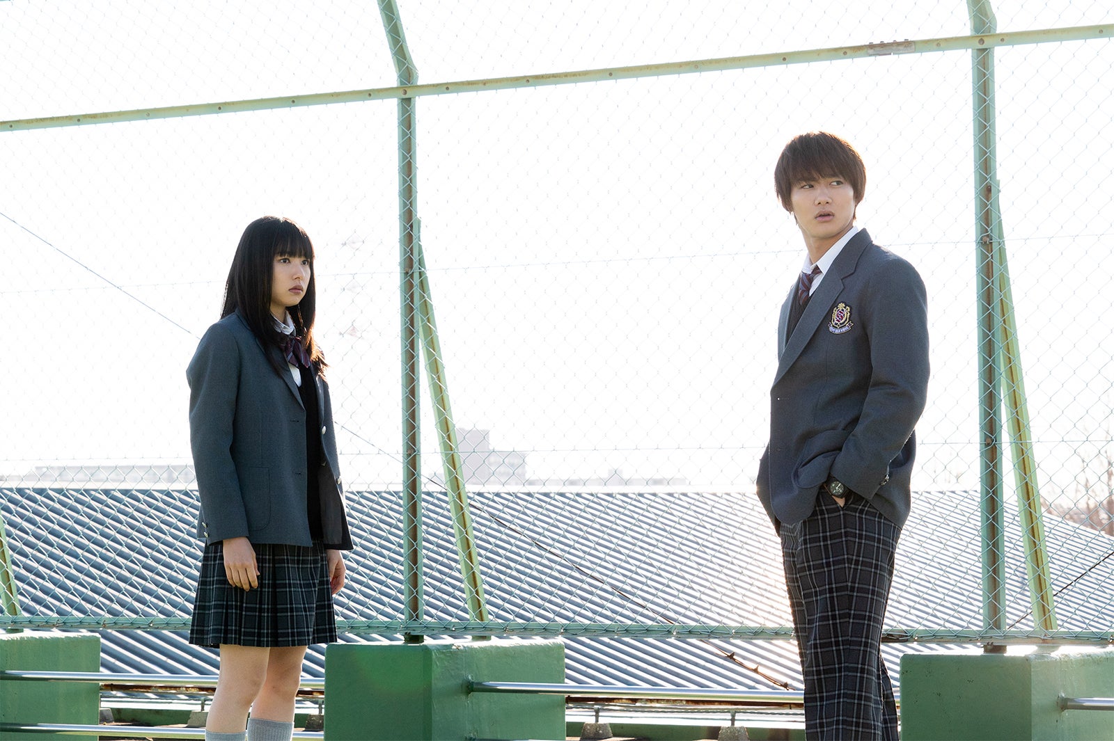 桜井日奈子、野村周平／「僕の初恋をキミに捧ぐ」第1話より（C）テレビ朝日