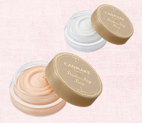 （左から）1月下旬から発売する「ポアレスエアリーベース 02ナチュラルベージュ」、「同 01ピュアホワイト（既存品）」（画像提供：株式会社井田ラボラトリーズ）