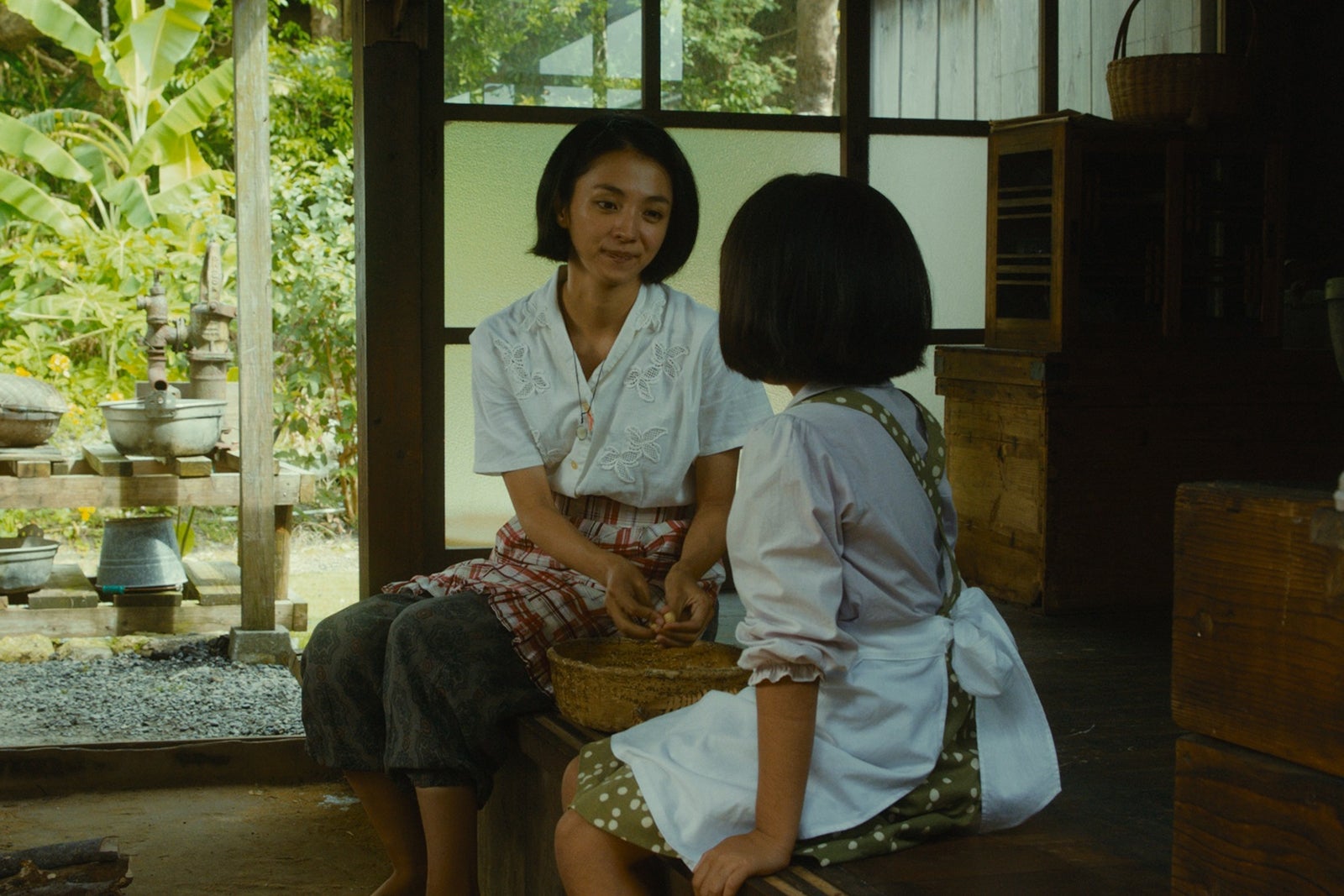 「海辺の生と死」より（C）2017島尾ミホ／島尾敏雄／株式会社ユマニテ