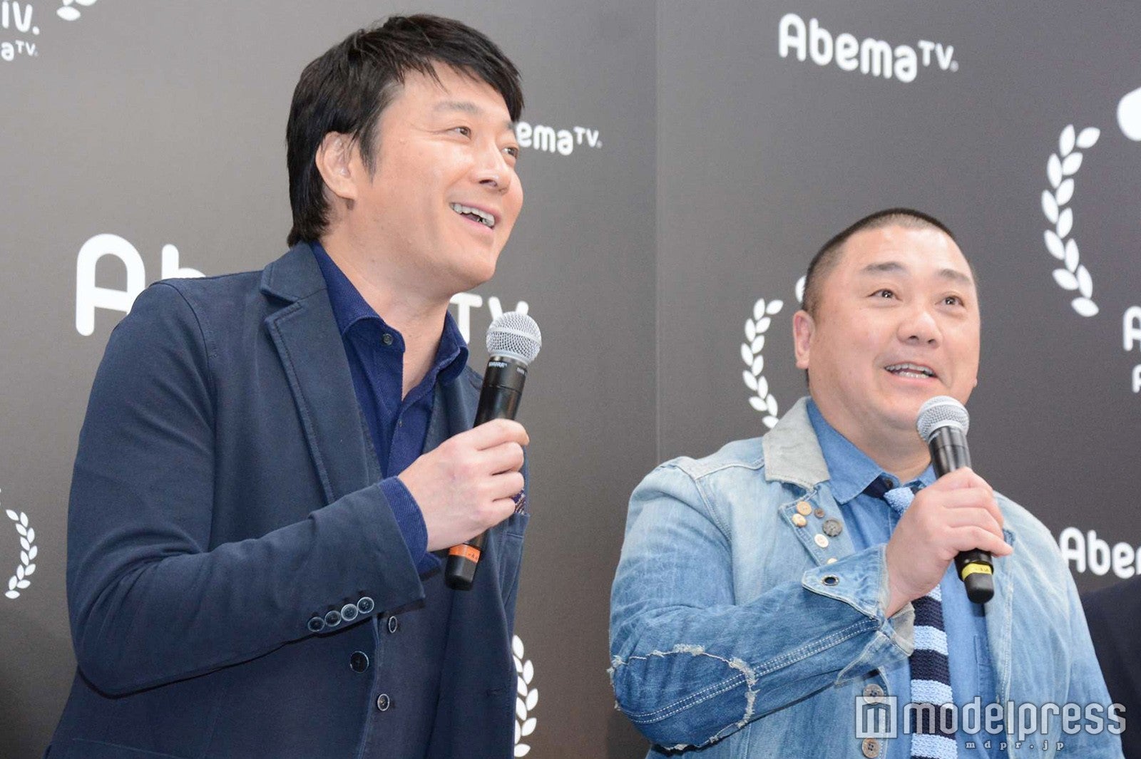 極楽とんぼ（左から）加藤浩次、山本圭壱 （C）モデルプレス