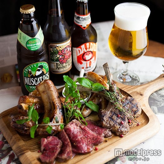 「特選！！！SORAバル 贅沢肉コンボ」2，980円（税抜）／画像提供：Globridge