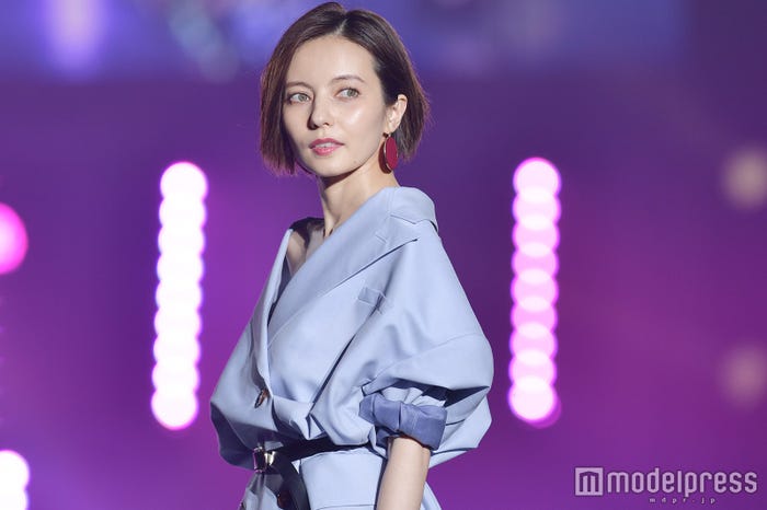 ベッキー (C)モデルプレス