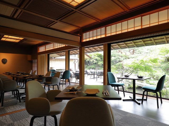 column_adb1439ceddf701fcb80fc62299c2404.