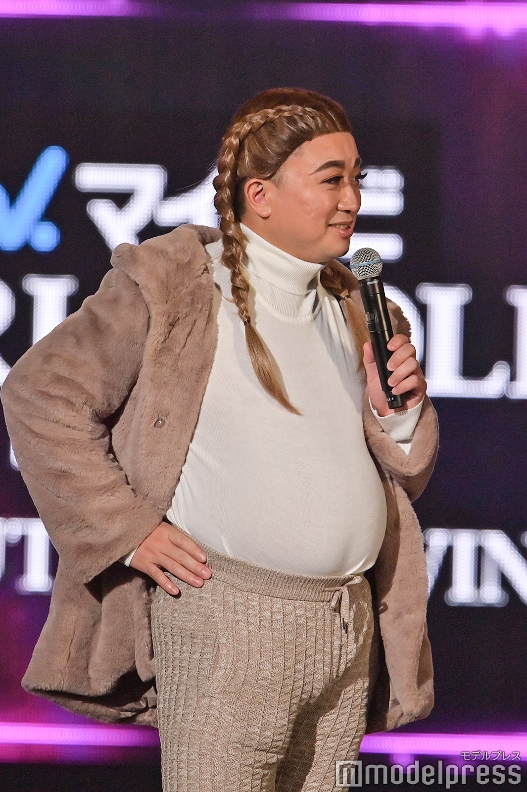 （C）モデルプレス