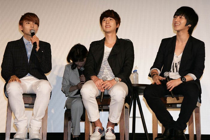 SUPER JUNIOR(左から:リョウク、キュヒョン、イェソン)
