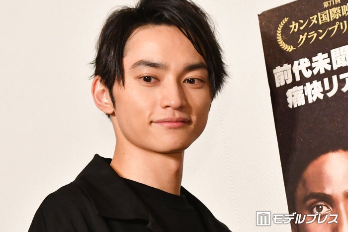 活動休止発表のaaa日高光啓 作詞作曲のメッセージソングにファン涙 モデルプレス
