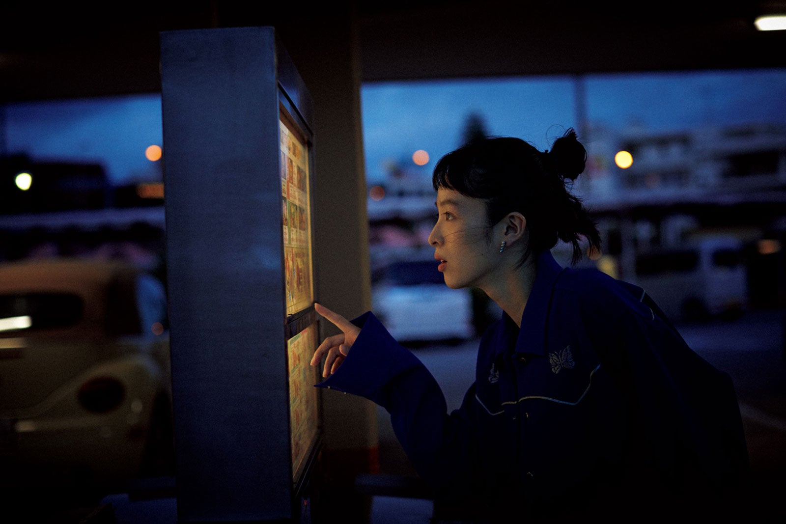 清野菜名1st Photo BOOK「セイノート」中面カット（C）ワニブックス刊／撮影：尾身沙紀