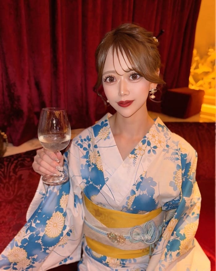 「ヴェルージュ」はづきInstagramより