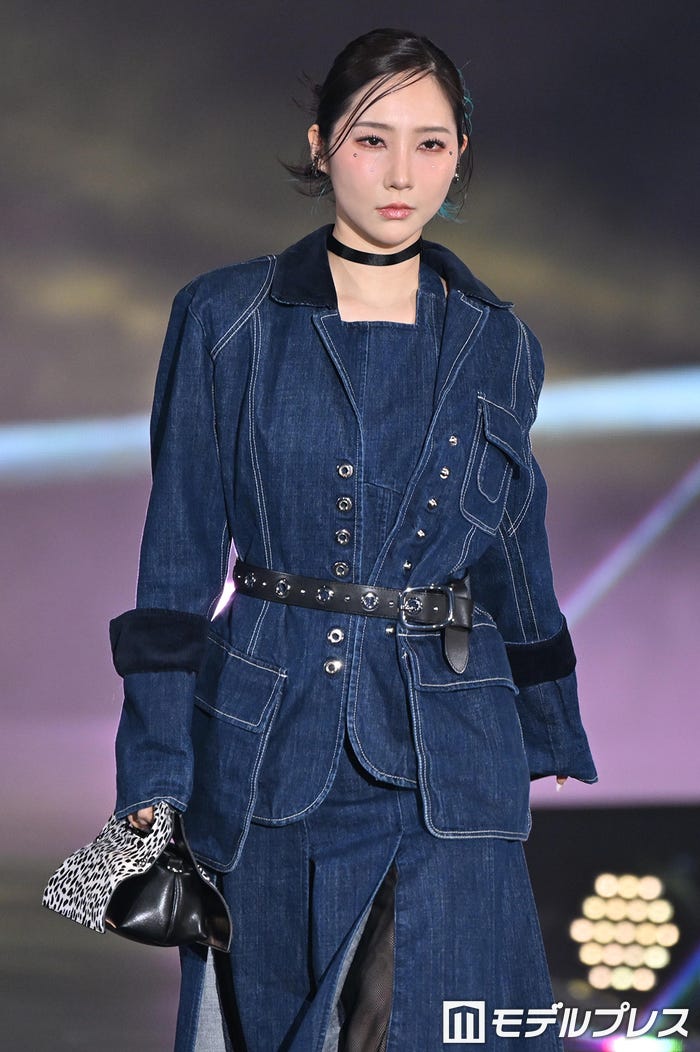 ファーストサマーウイカ(C)モデルプレス