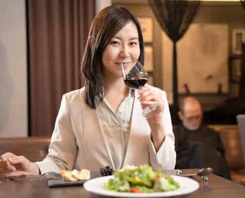 40代でもモテる女性の共通点3つ|おばさん感ゼロの魅力とは