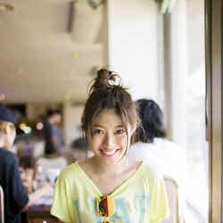 瀧本美織/ファーストフォトブック「いっしょに走ろっ!!」より