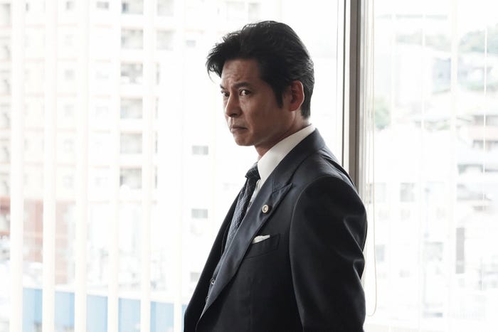 織田裕二 「SUITS/スーツ」第4話より(C)フジテレビ