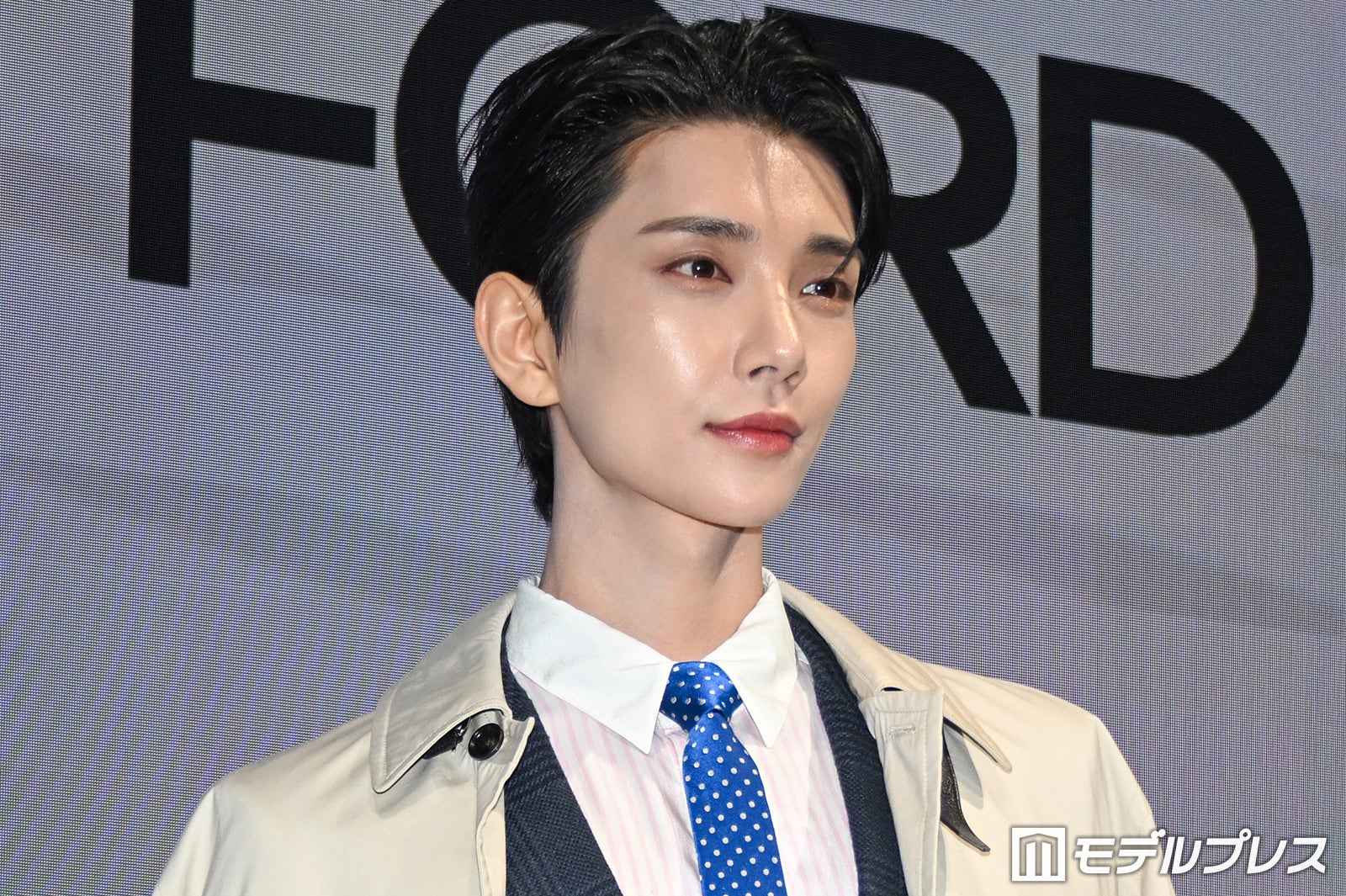 SEVENTEENジョシュア来日 ジョンハンとのユニットに意気込み・日本のファンへハートポーズも【TOM FORD BEAUTY】