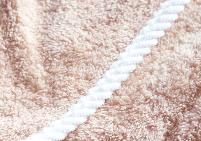 ダイソー　湯上りタオルワンピース　素材　パイピング　ちくちくしない