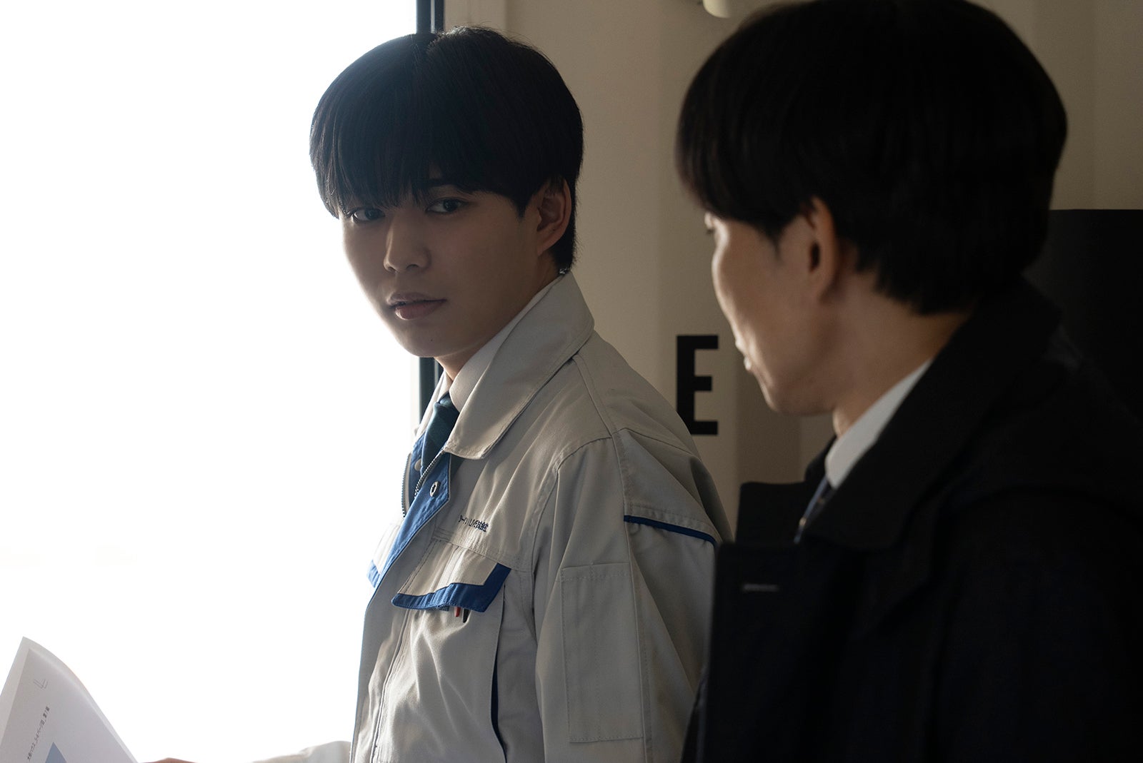 長尾謙杜（C）2025「俺ではない炎上」製作委員会（C）浅倉秋成／双葉社