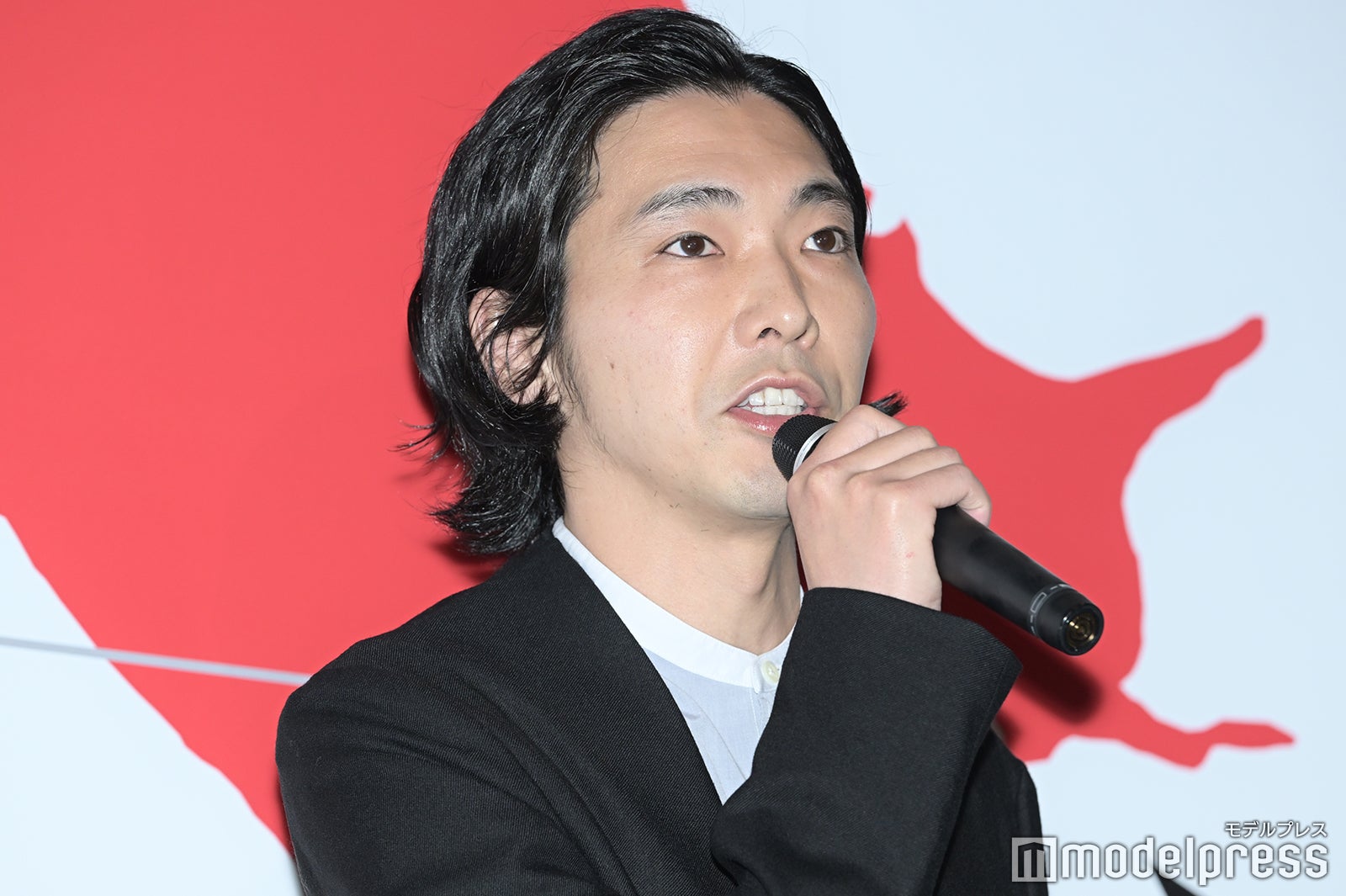 柄本佑 （C）モデルプレス